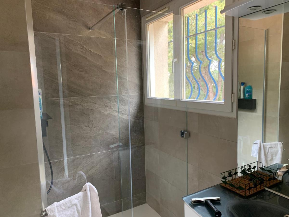 Chambres De La Terre Blanche Sanary-sur-Mer Eksteriør bilde