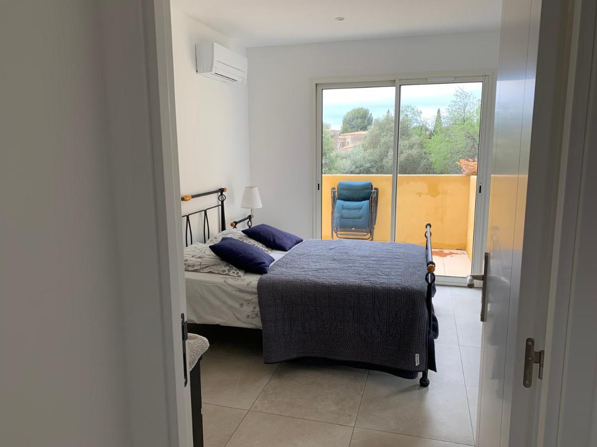 Chambres De La Terre Blanche Sanary-sur-Mer Eksteriør bilde