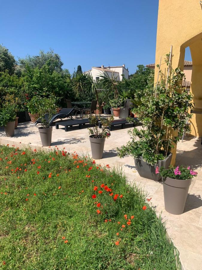 Chambres De La Terre Blanche Sanary-sur-Mer Eksteriør bilde