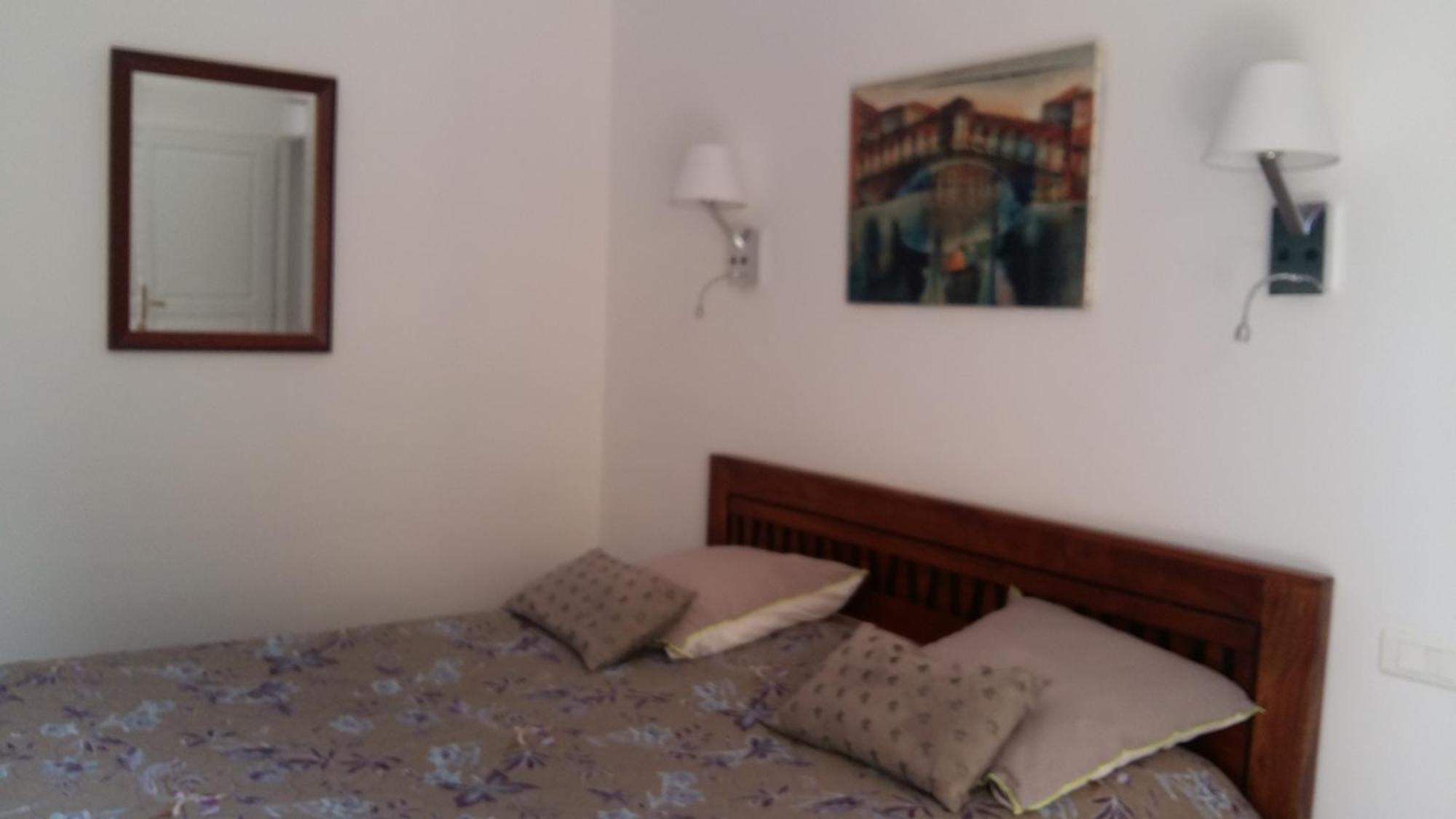 Chambres De La Terre Blanche Sanary-sur-Mer Rom bilde